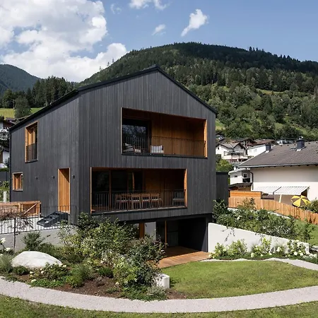 Haus Jolanda By We Rent Domek alpejski